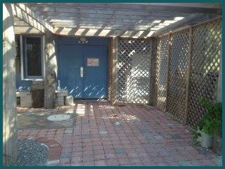Studio Apartment in Friendly Marina Stock Island